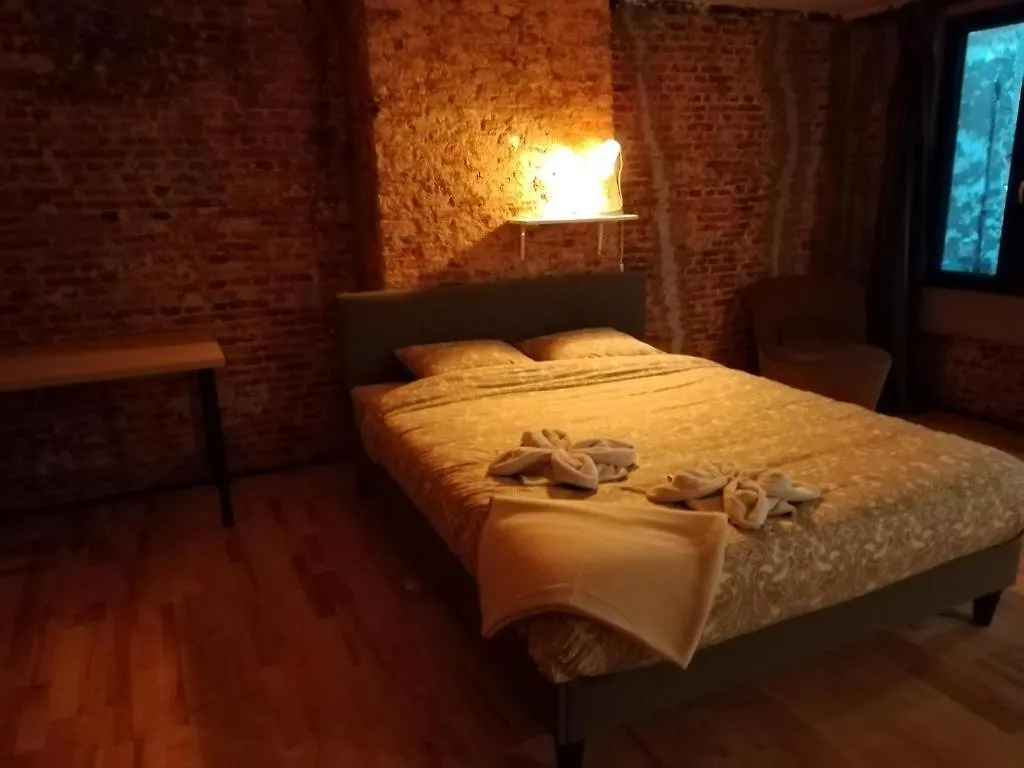 Living History - Mercurius Antwerp Hotel